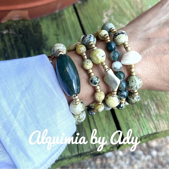 COPY - Yellow Turquoise and gold beaded bracelet /protection and peace - Picture 3 of 7